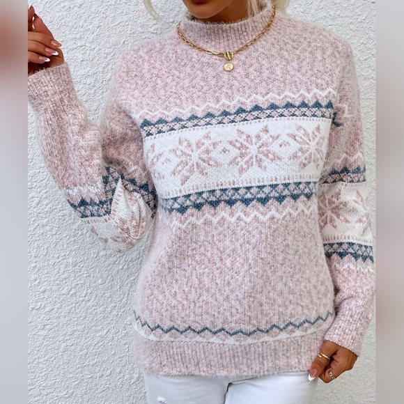 Women Knitted Sweater, European American Christmas Snowflake Graphic Turtleneck